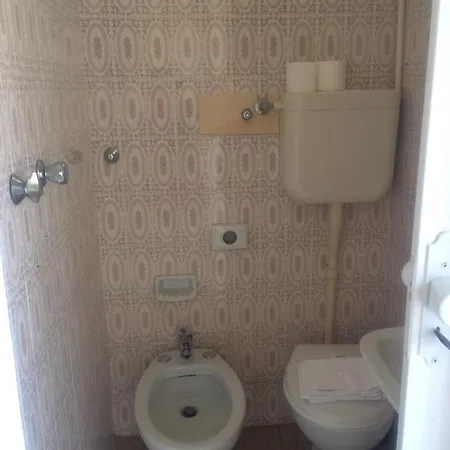 Blue Sky 3* ريميني