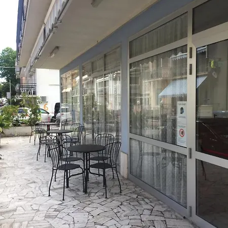 Blue Sky 住宿加早餐酒店